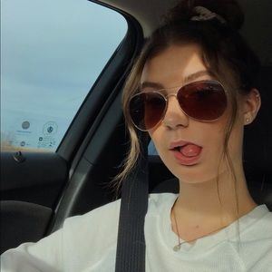 Meet your Posher, Madisyn